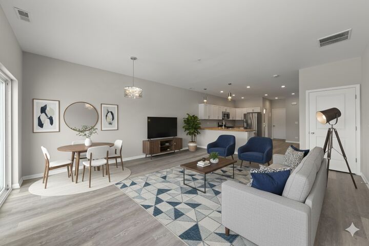 Property Photo:  600 W Pleasant Lane A3  IL 60148 