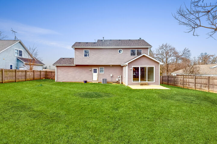 Property Photo:  6025 Leonard Avenue  IL 60516 