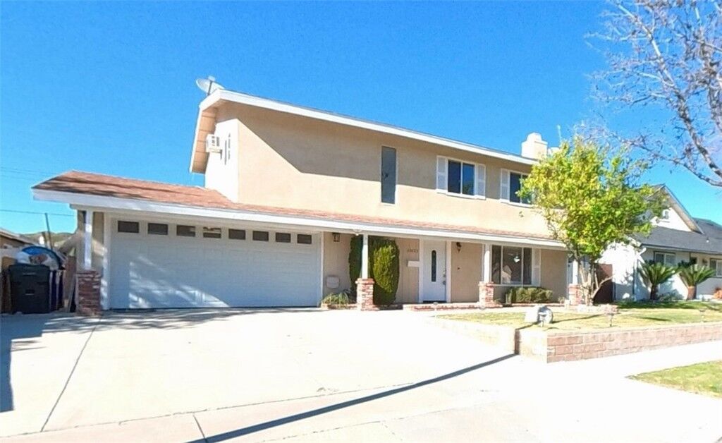 Property Photo: 20833 Kingscrest CA 91350