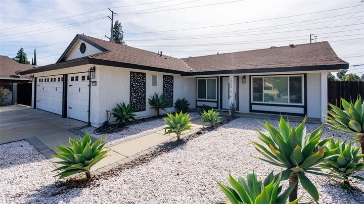 Property Photo:  1908 E Alondra Court  CA 91764 