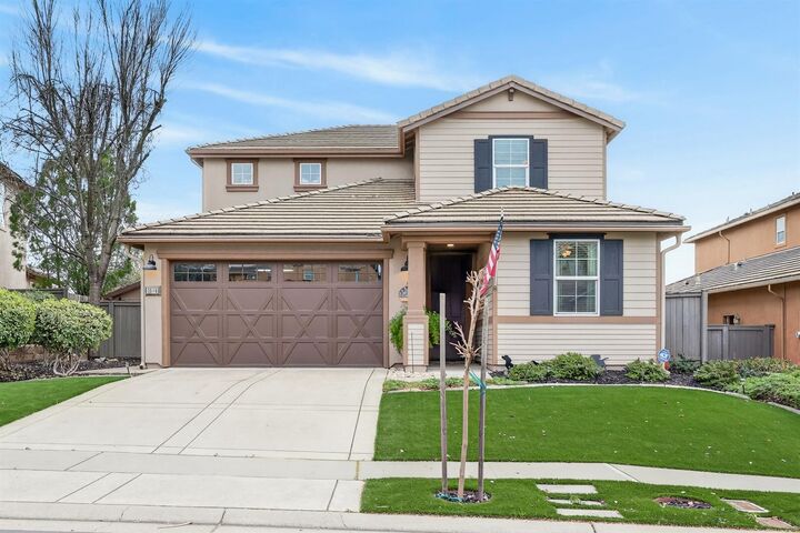 Property Photo: 3646 Rosecrest Circle CA 95762