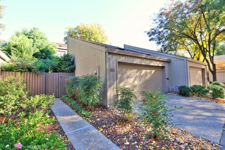 Property Photo:  104 Dunbarton Circle  CA 95825 