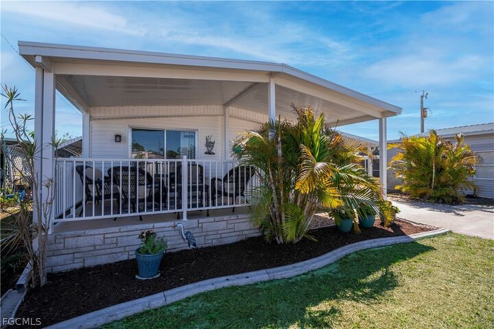 Property Photo:  154 Overland Trail  FL 33917 