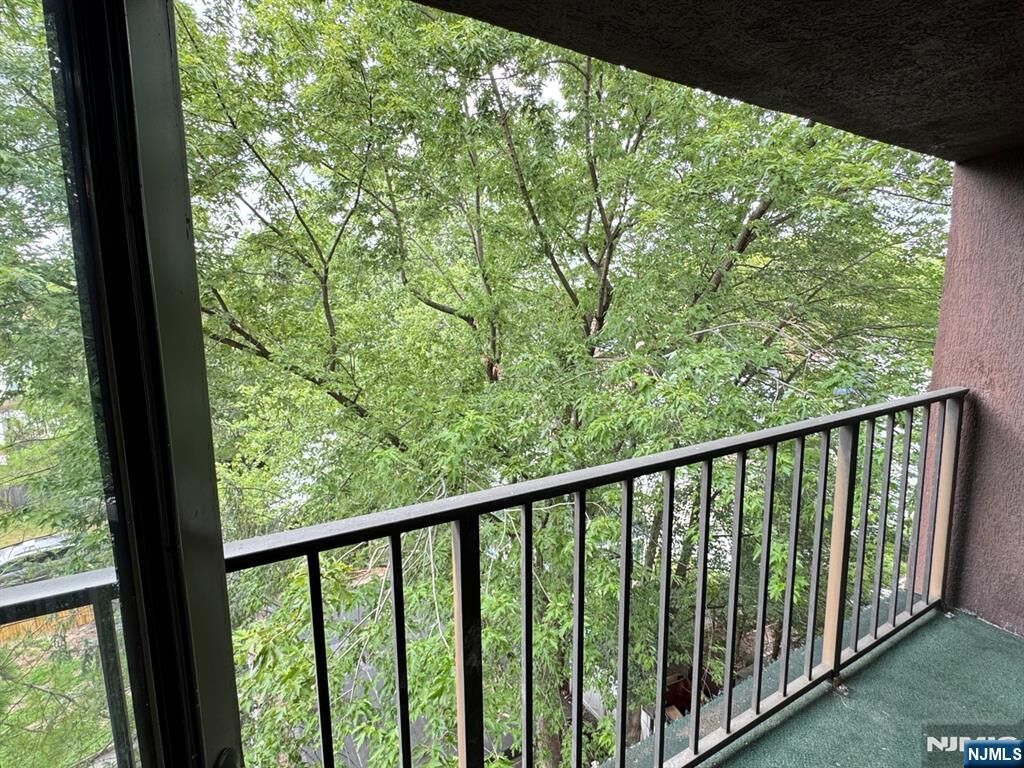 Property Photo: 55 Clinton 502 NJ 07601