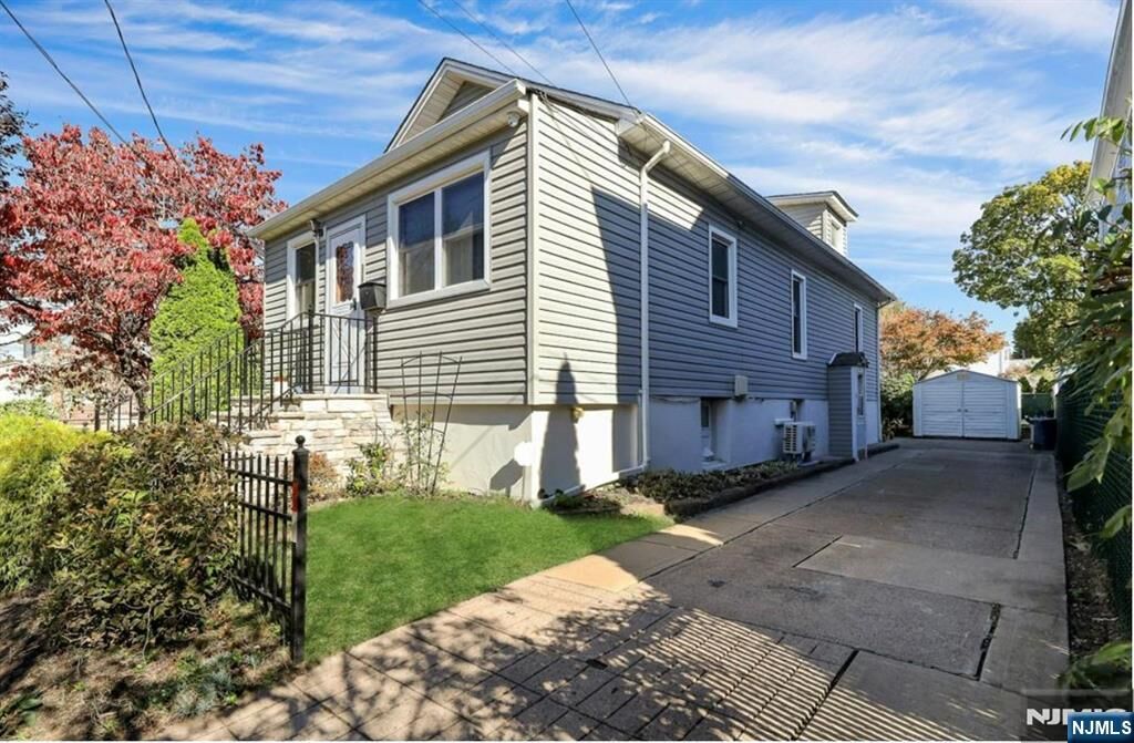 Property Photo:  355 Elm Street 2  NJ 07407 
