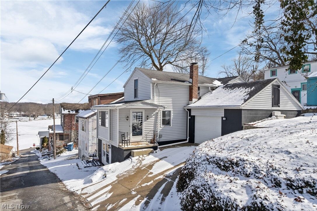 Property Photo: 222 Olden Avenue OH 44319