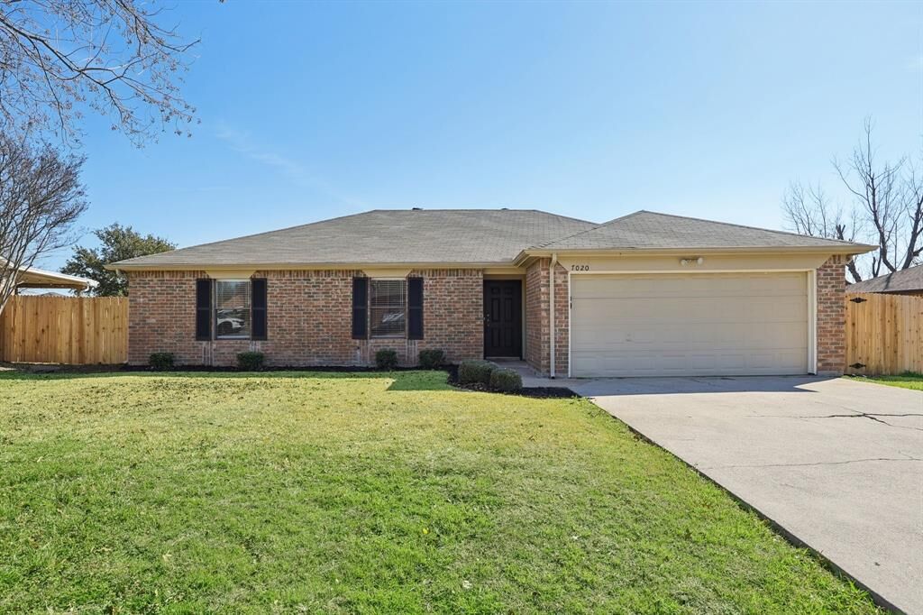 Property Photo:  7020 Green Ridge Trail  TX 76182 