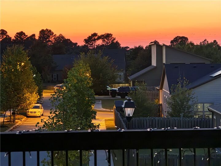 Property Photo: 2588 N Justin Drive AR 72704