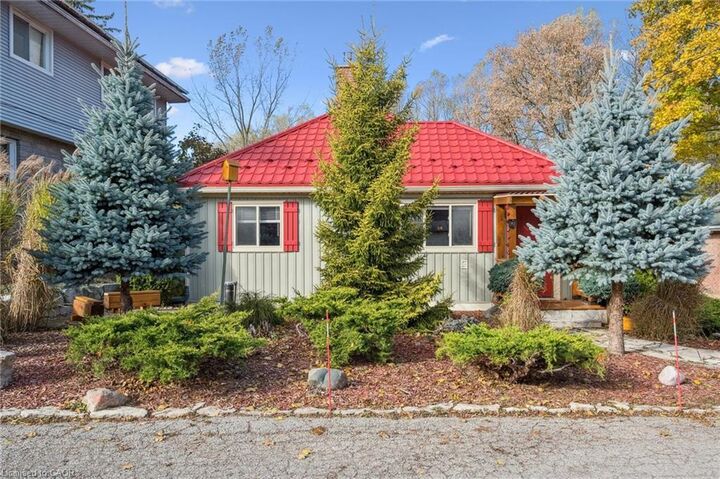 32 Holly Trail — photo 1