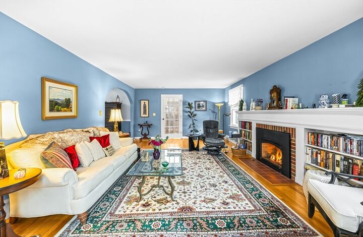 Property Photo: 25 Woodbridge Ter MA 01075