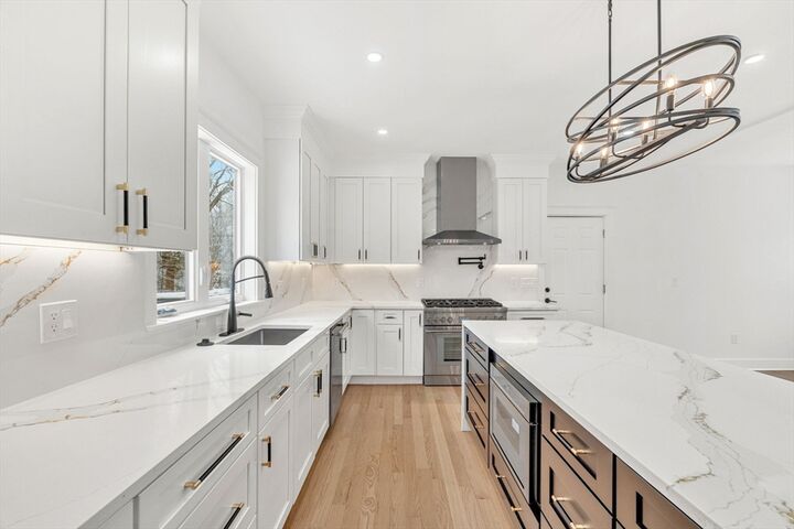 Property Photo:  1 Sunnyside Ave  MA 02482 