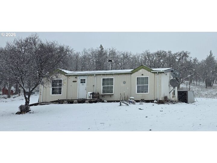 Property Photo:  385 Woodland Rd  WA 98620 