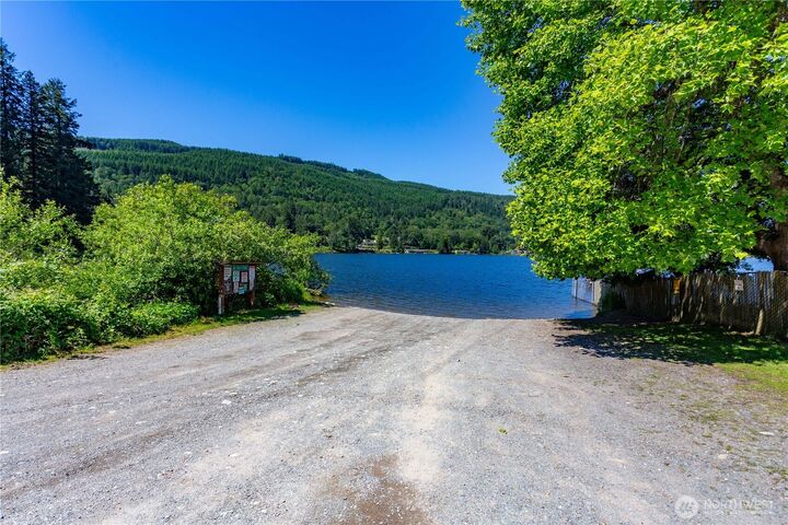 Property Photo:  22989  Lake McMurray Lane 18  WA 98274 