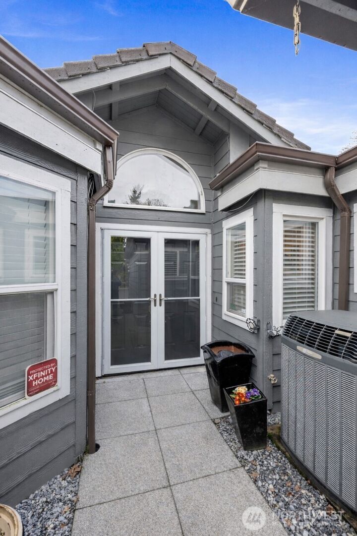 Property Photo: 7336 Steilacoom Boulevard SW WA 98499