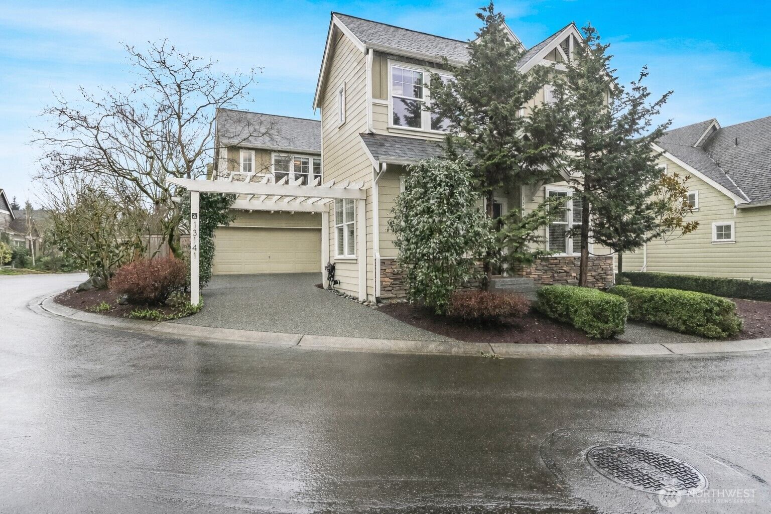 Property Photo: 13141 NE 139th Street WA 98034
