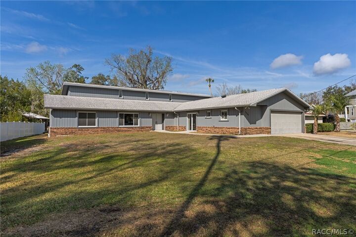 Property Photo:  1680 SE 2nd Court  FL 34429 