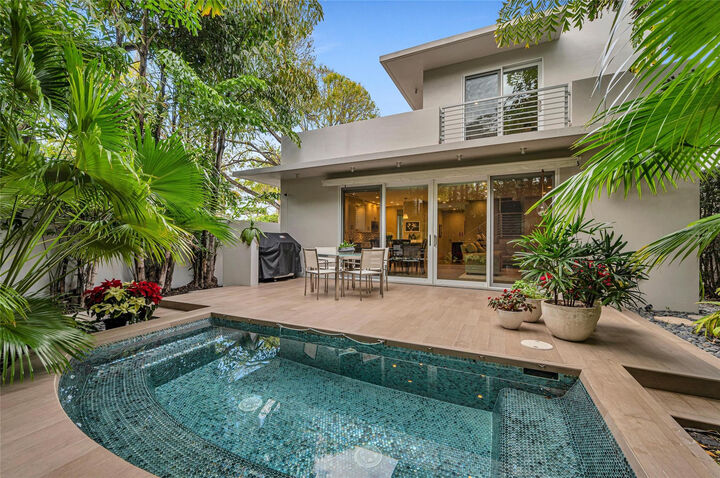 Property Photo:  1200 NE 2nd Street  FL 33301 