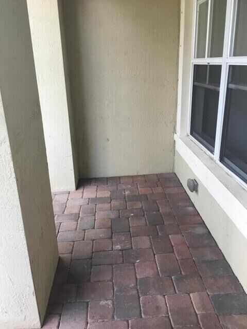 Property Photo:  398 Lake Monterey Circle  FL 33426 