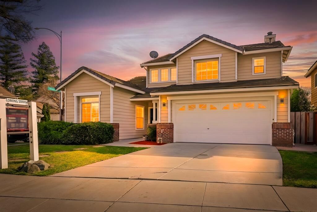 Property Photo:  182 Cheryl Beck Drive  CA 95119 