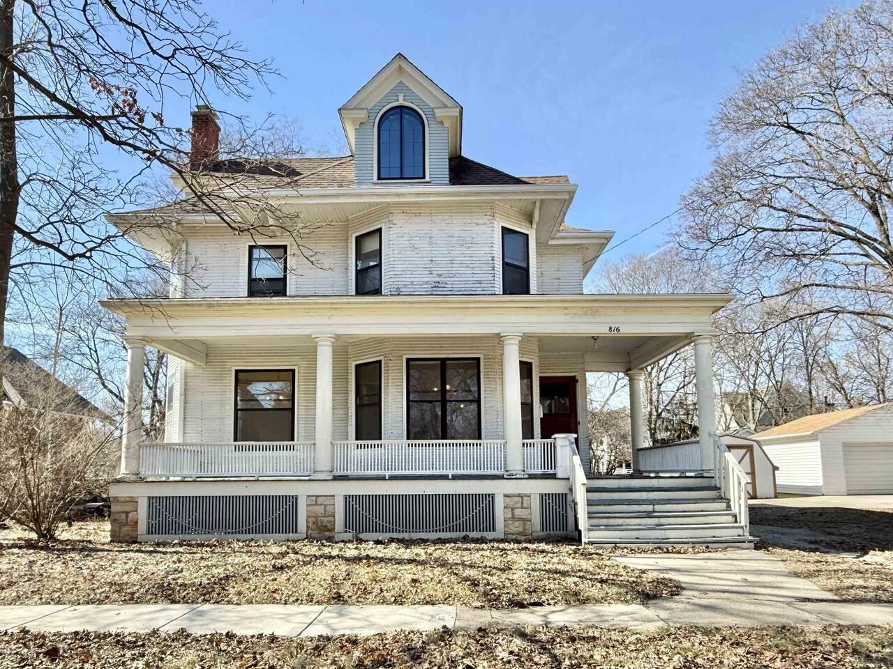 Property Photo:  816 Harrison Avenue  WI 53511 