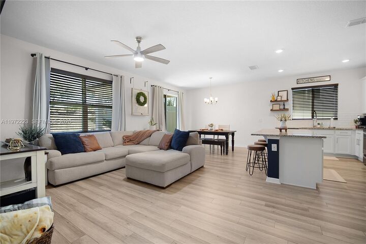 Property Photo: 1780 Wilson Prairie Circle FL 34736