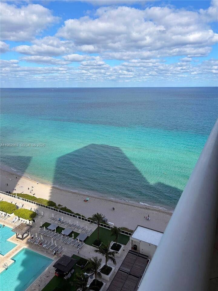 Property Photo:  1830 S Ocean Dr 2210  FL 33009 