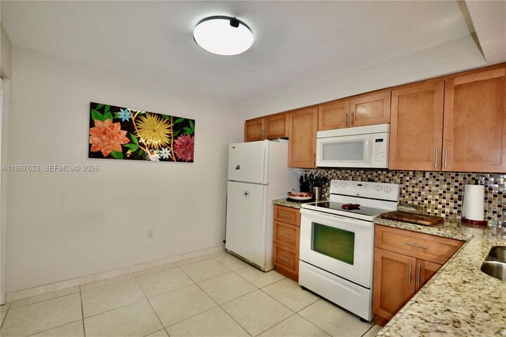 Property Photo:  9020 SW 125th Ave F108  FL 33186 