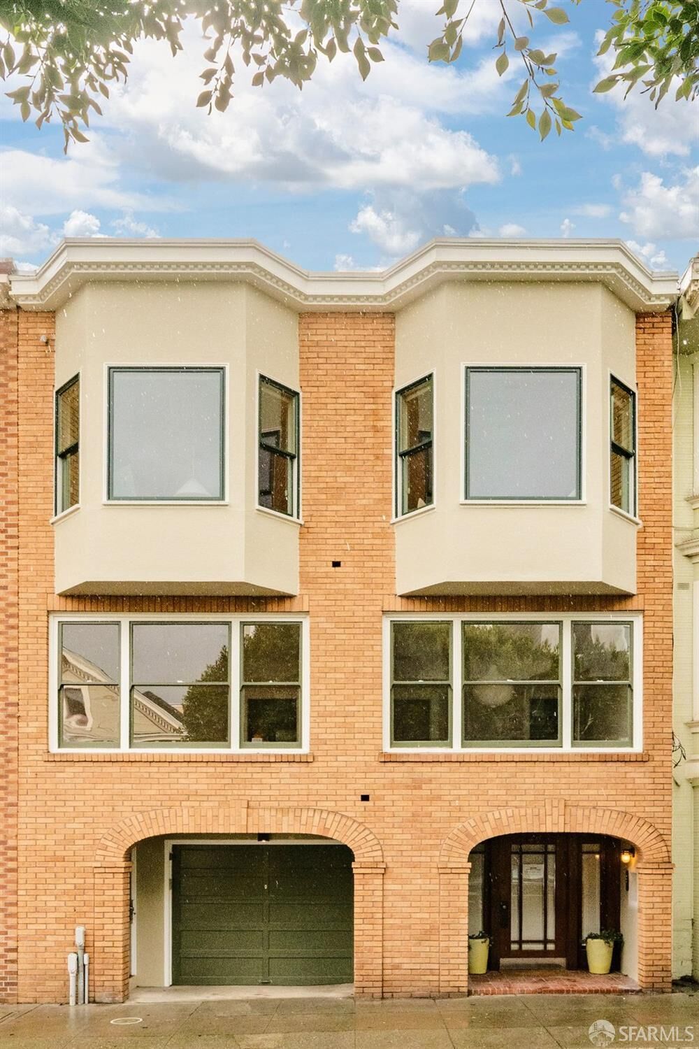 Property Photo:  49 Dorland Street 2  CA 94110 