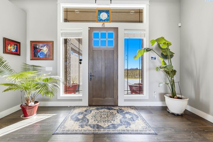 Property Photo:  3006 N Bermuda Rd  WA 99338 