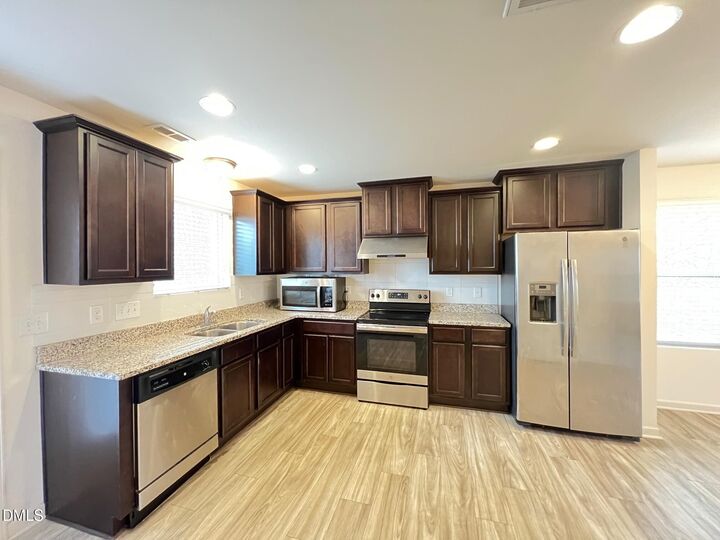 Property Photo: 18 Rochambeau Court NC 27704