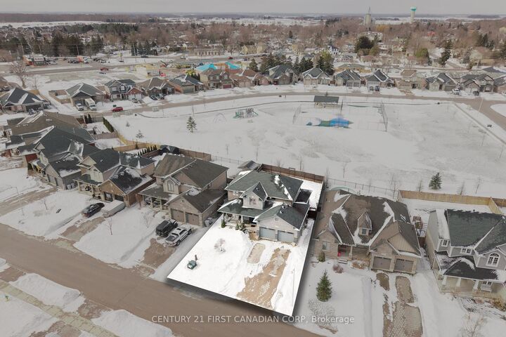 Photo de la propriété: 111 Coyne Lane ON N0M 2J0