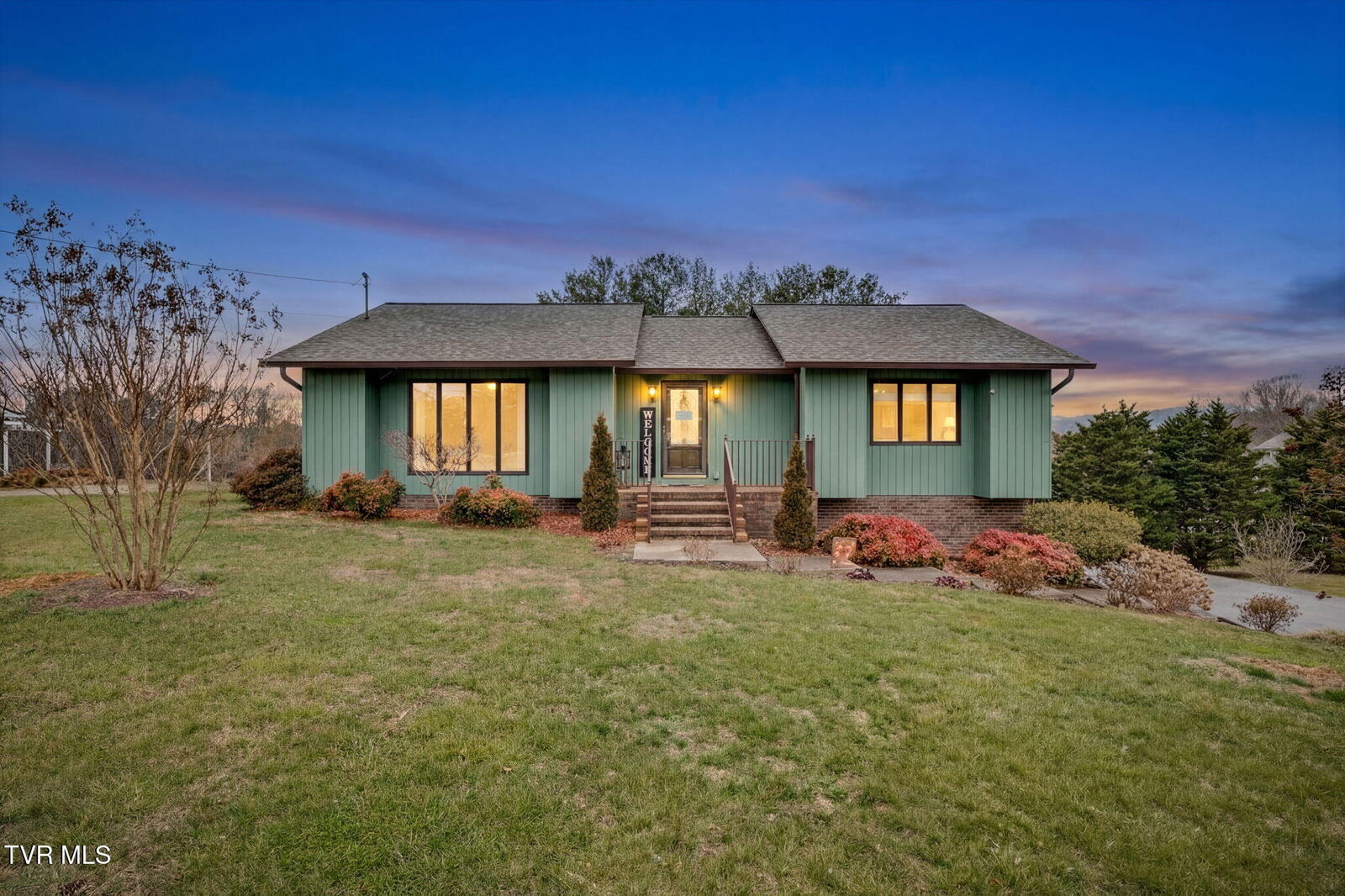 Property Photo:  309 Armstrong Drive  TN 37642 