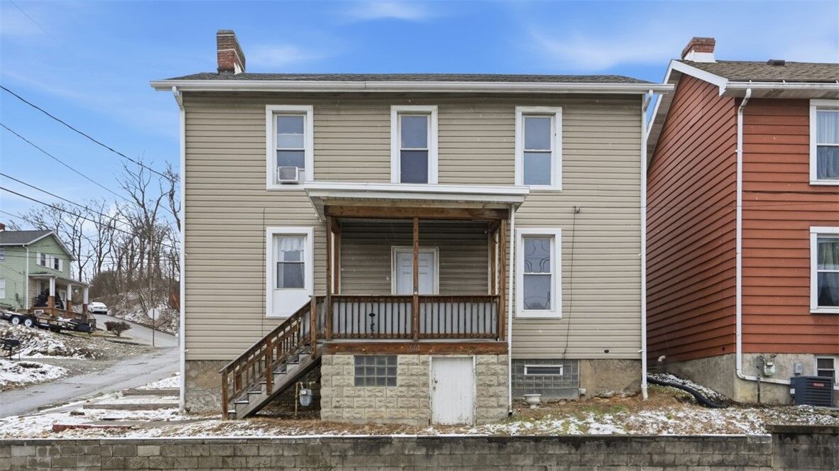 Property Photo:  601 Mount Pleasant St  PA 15601 