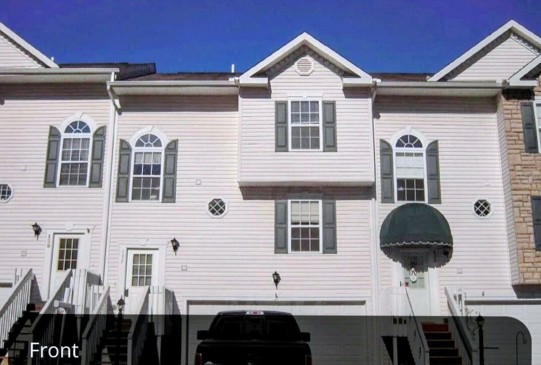 Property Photo:  137 Mountain Dr  PA 15106 