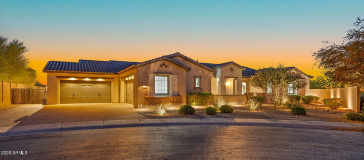 Property Photo:  6229 E Gloria Lane  AZ 85331 
