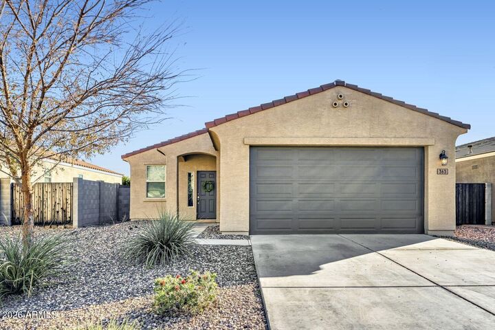 Property Photo:  363 W Chaska Trail  AZ 85140 