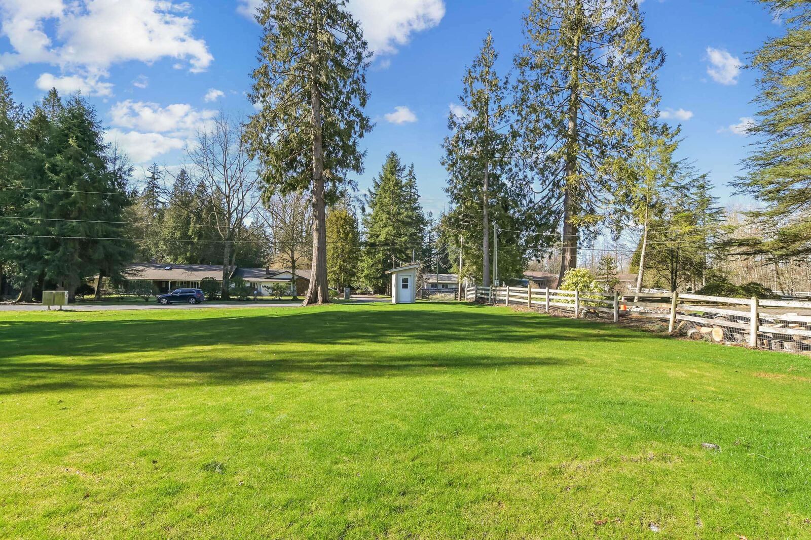 Property Photo: 428 202 Street Lt.1 BC V2Z 1V7