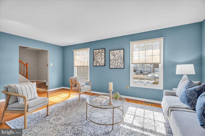 Property Photo:  517 Perry Drive  NJ 08054 