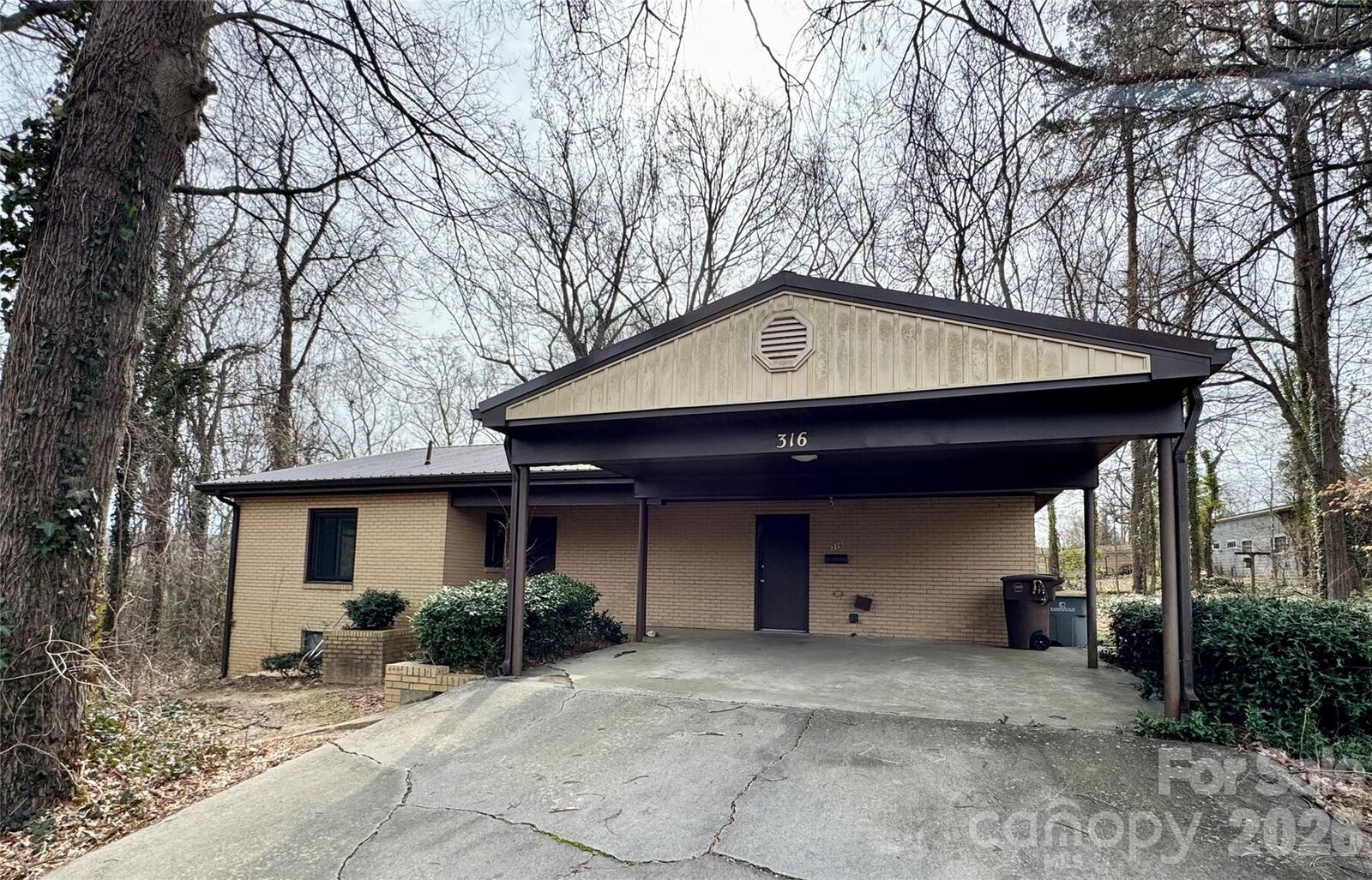 Property Photo:  316 Prince Street  NC 28083 
