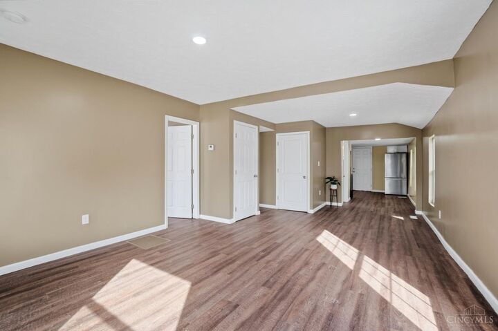 Property Photo: 1613 Sheridan Avenue OH 45044