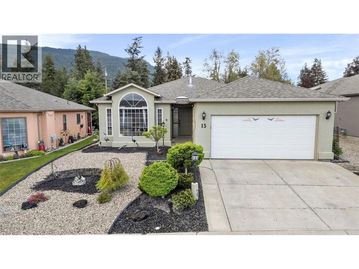 Photo de la propriété:  2595 Catherine Place 15  BC V4Y 2A4 