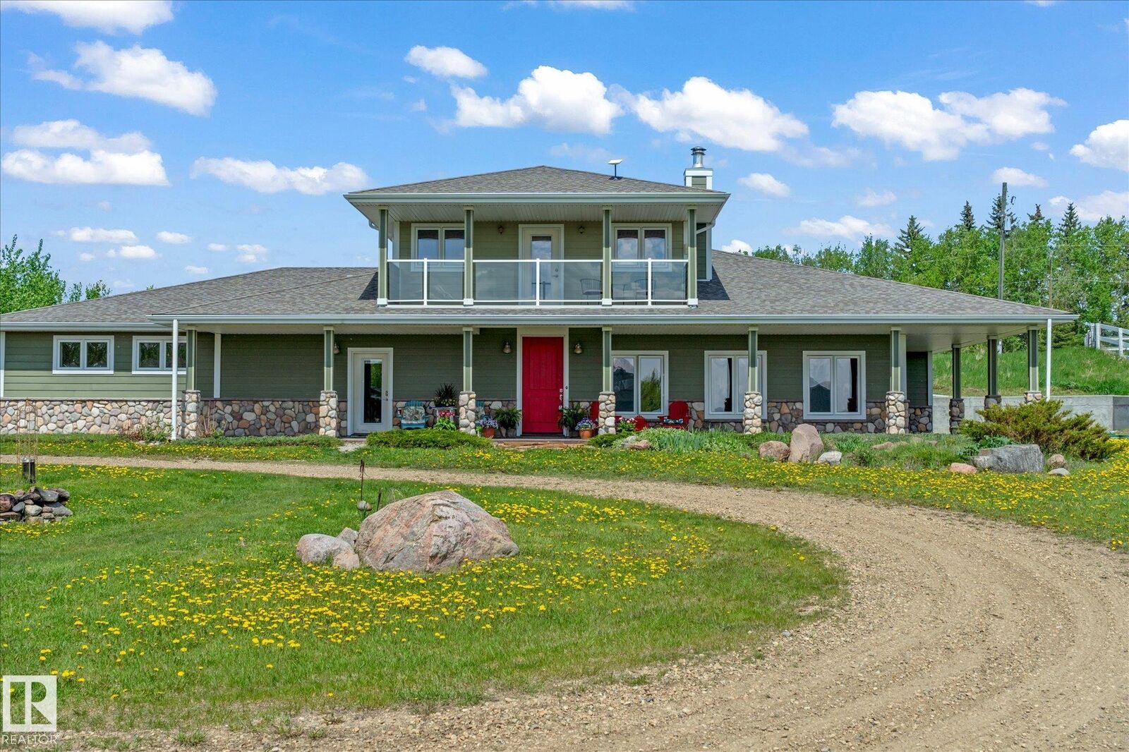 Property Photo: 21031 Twp Road 530 AB T8G 2C7