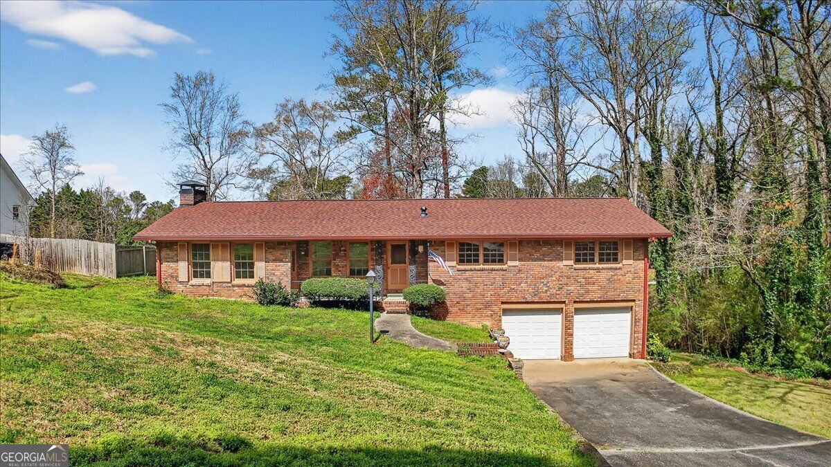 Property Photo:  2569 Skylane Drive  GA 30062 