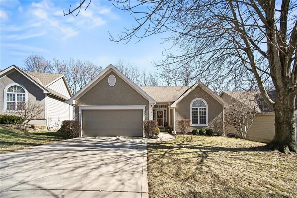 Property Photo:  8611 N Liston Avenue  MO 64154 