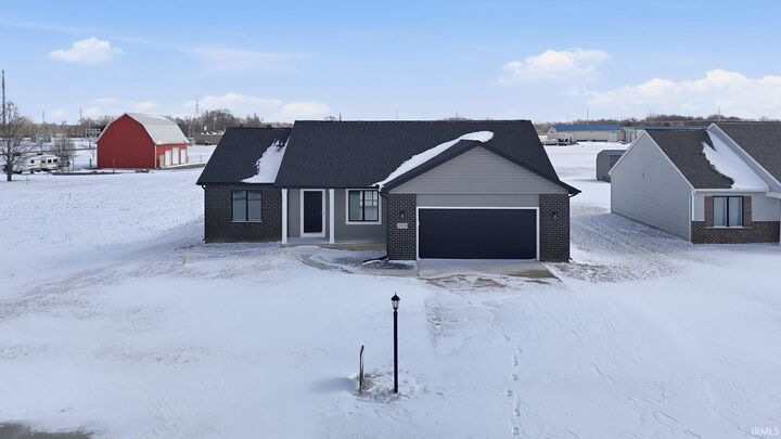 Property Photo:  4938 N Cranbrook Road  IN 46555 