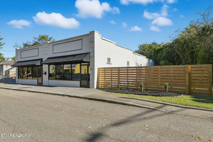 Property Photo: 612, 614 Luttrell St TN 37917