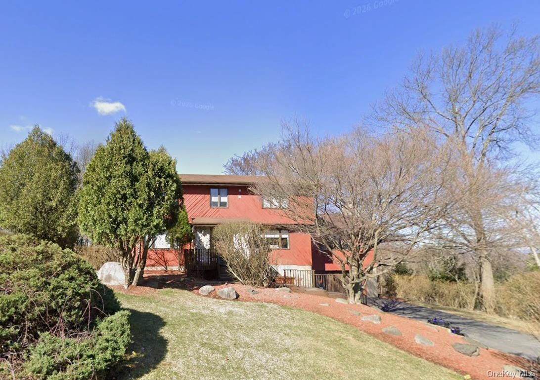 Property Photo:  4 Holland Court  NY 10950 