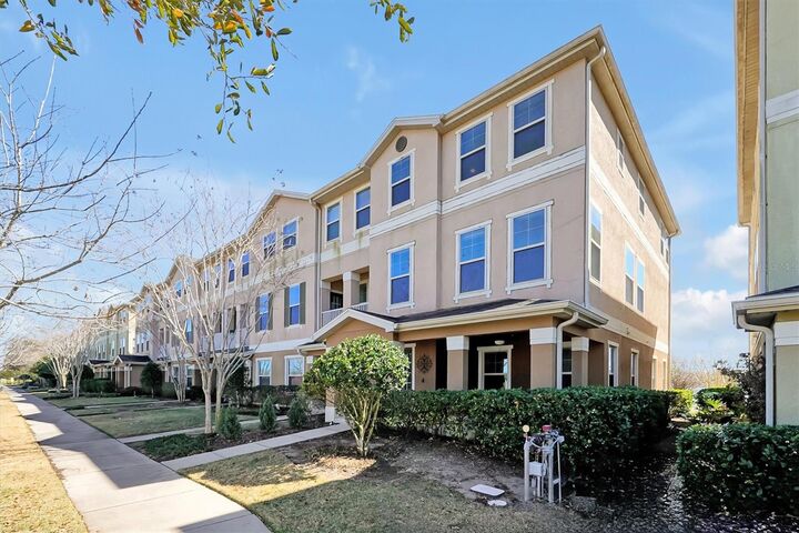 Property Photo:  10522 Green Ivy Lane  FL 32832 