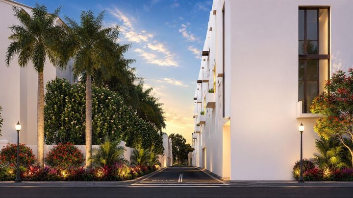 Property Photo: 1305 4th Street 201I FL 34236