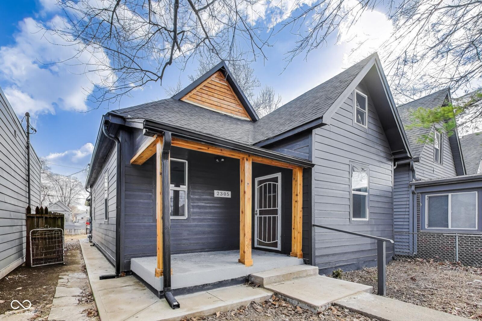 Property Photo:  2305 S Meridian Street  IN 46225 